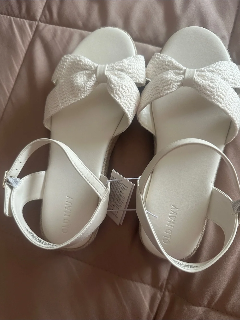 Old Navy Sandals- girls size 5
